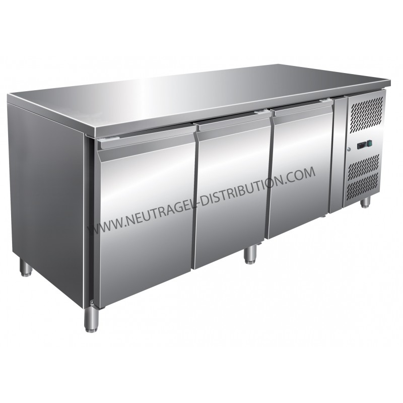 Desserte gamme PATISSIERE P-800 mm - grilles 600x400 mm 3 portes