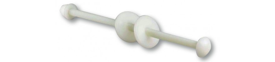 Système de fixation pour panneaux sandwichs